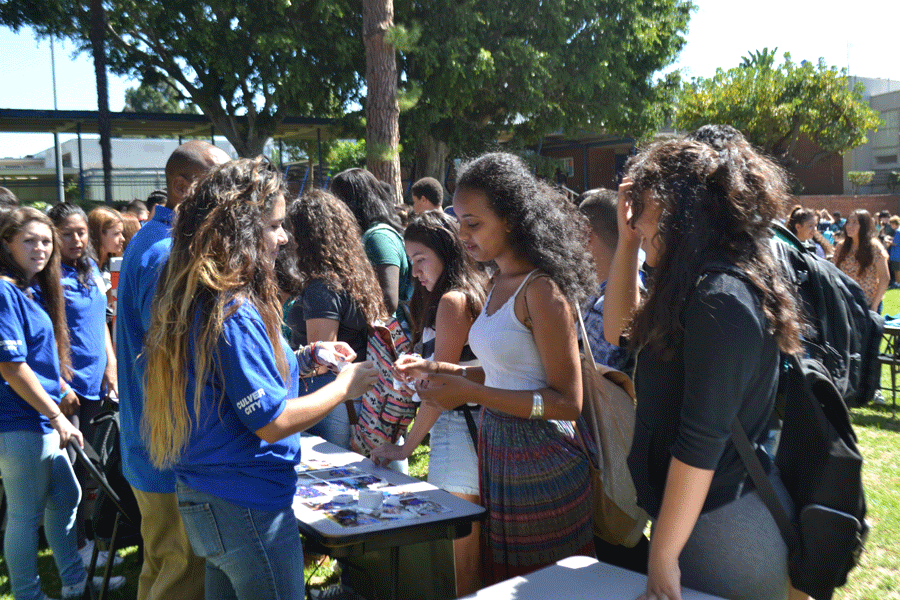 Students explore possible clubs at this years Club Fair.